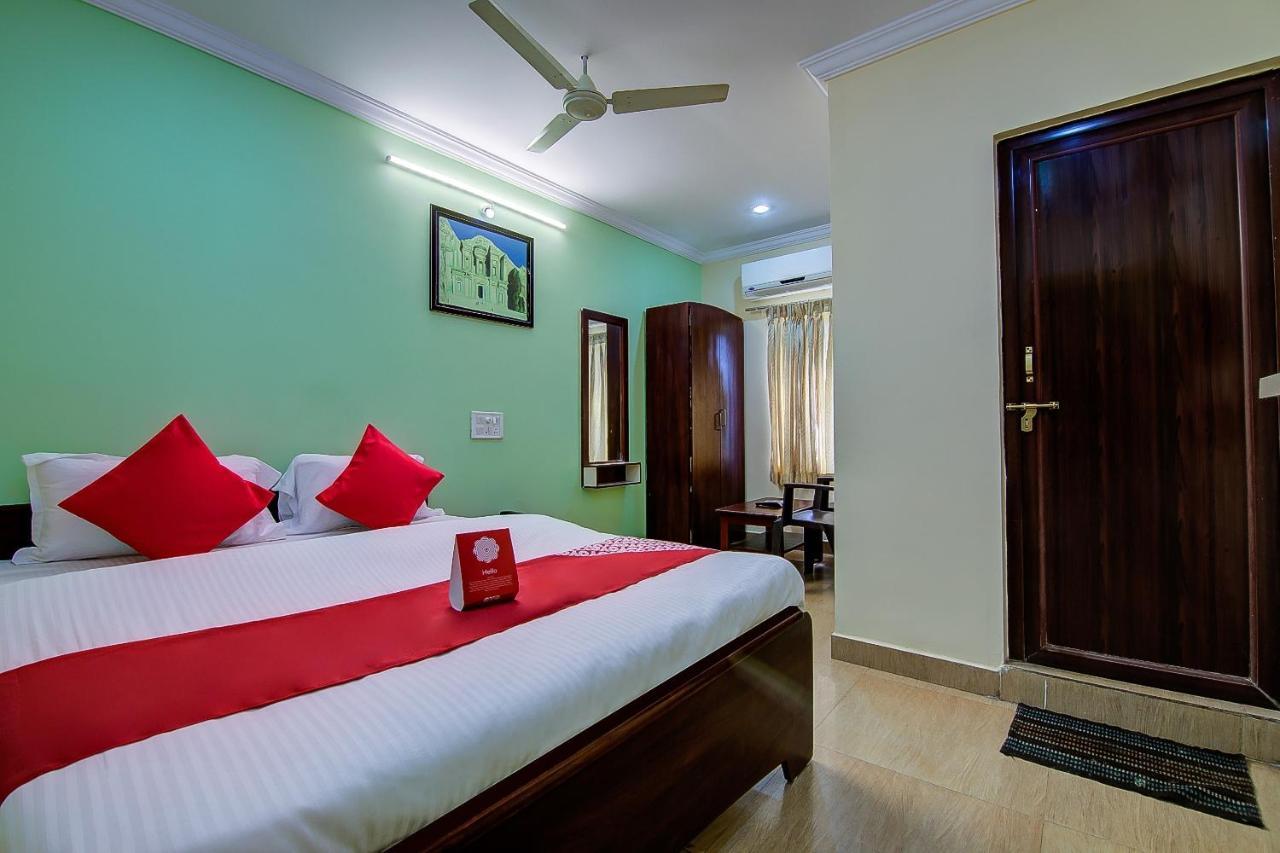 Oyo Lalitha Delight Hotel Visakhapatnam Luaran gambar